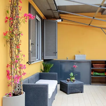 Daire Bright Modern Flat 5 *