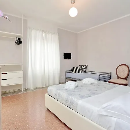 Bright Modern Flat 5 * Róma
